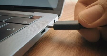 Do Laptops Stop Charging When Full?
